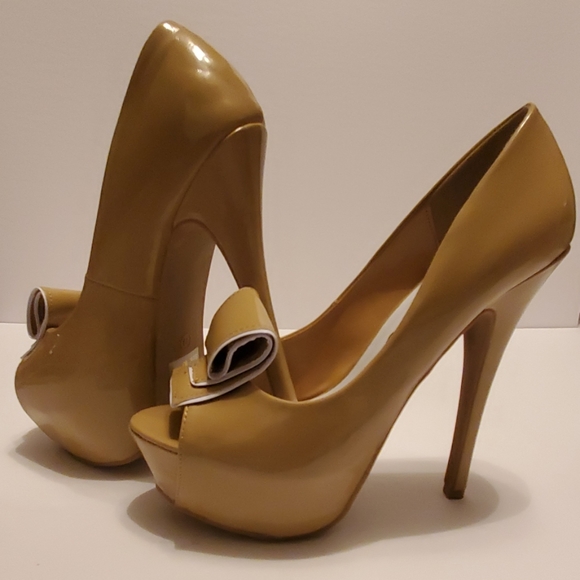 Kiss &Tell high heel shoe size 10 - Picture 3 of 8